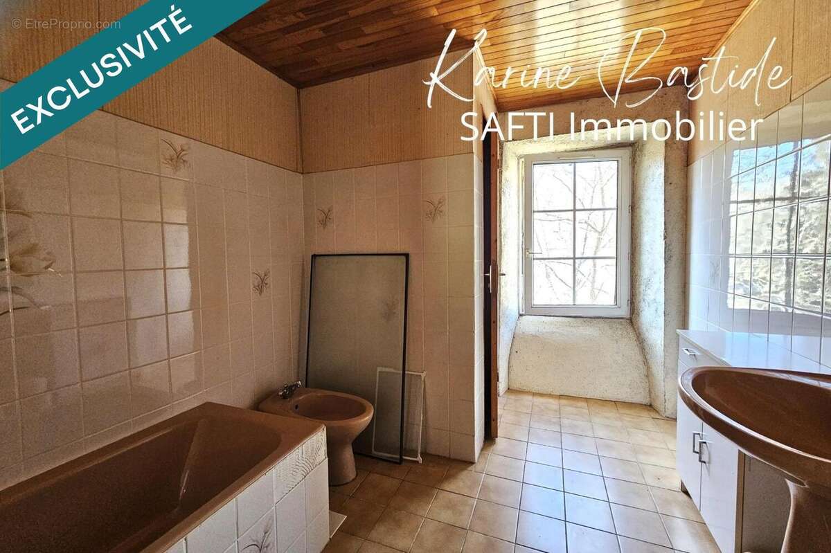 Maison 145 m² à Lesperon  - photo 7