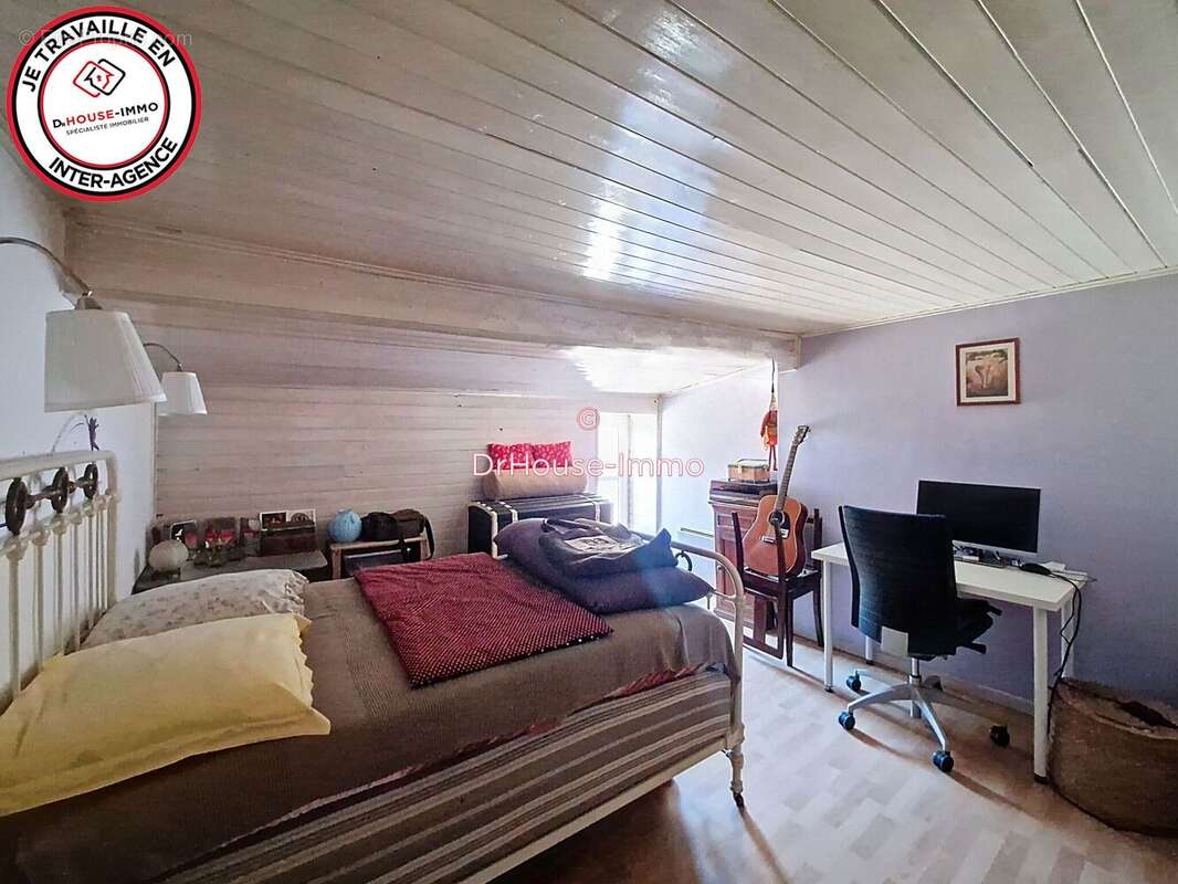 Maison à SAINT-GELAIS