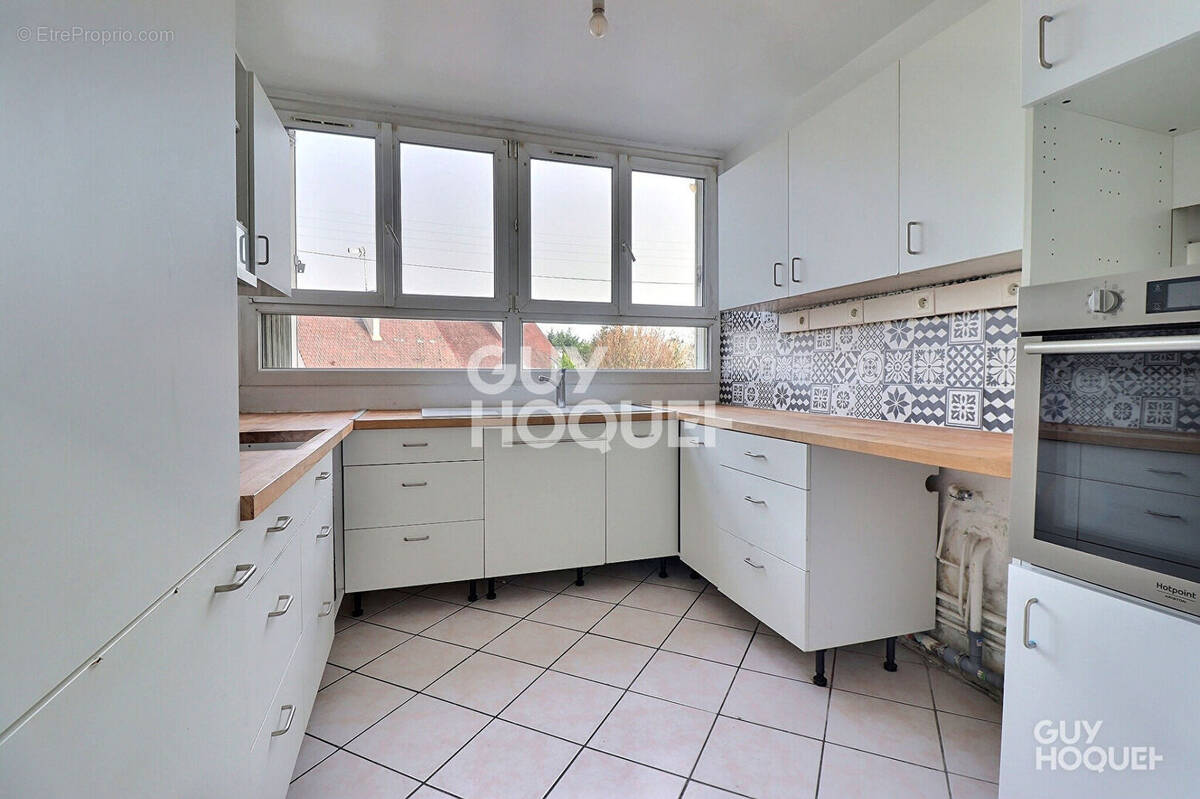 Appartement à SAINT-MICHEL-SUR-ORGE