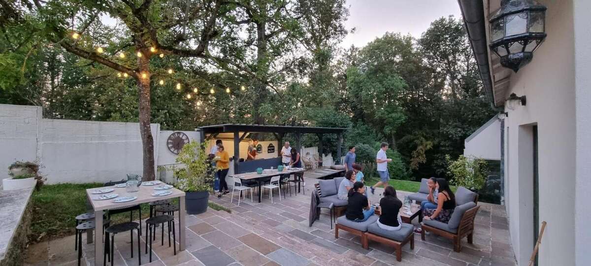 Photo 5 - Maison à LE MESNIL-SAINT-DENIS