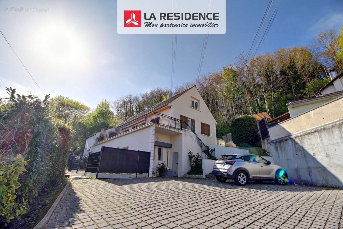 Appartement à PONTOISE