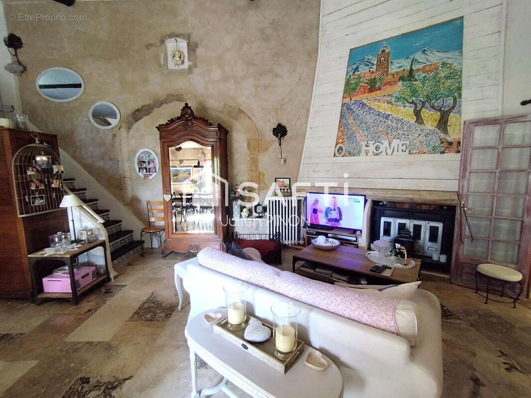 Photo 7 - Maison à MENERBES