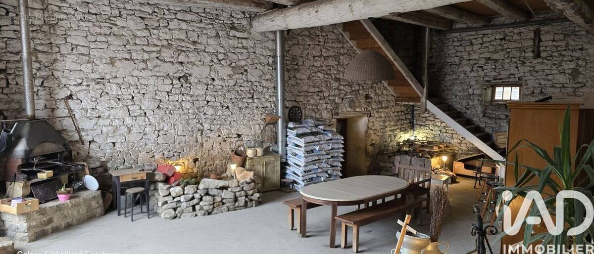 Photo 1 - Maison à SEVERAC-LE-CHATEAU