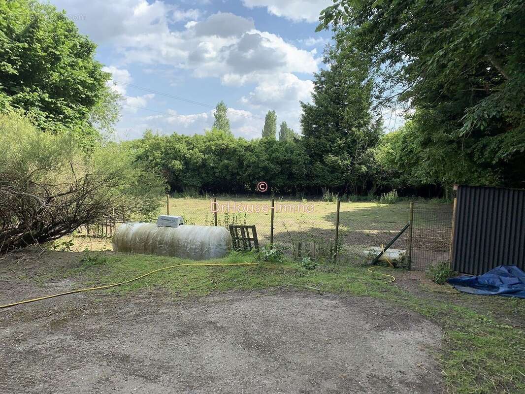 Commerce à LABOURSE