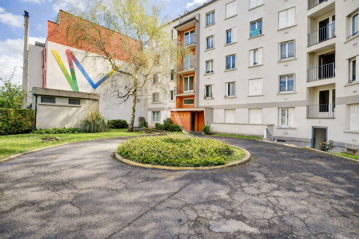 Appartement Vitry Sur Seine 3 pièce(s) 59 m2 - photo 2