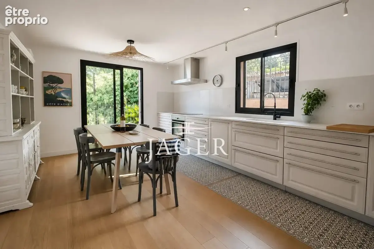 Maison 5 pièces 177 m² à vendre à Sainte-Maxime (83120) - photo 5