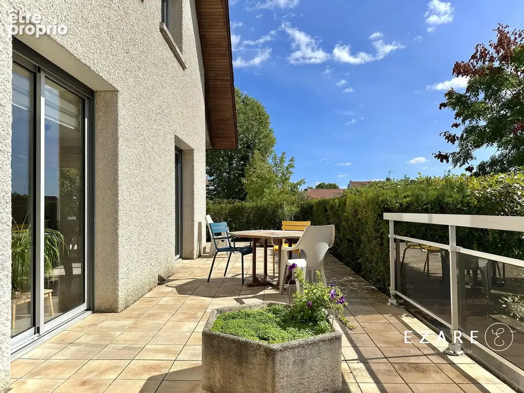 Maison 6 pièces 190 m² à vendre à Fontaine-Les-Dijon (21121) - photo 9