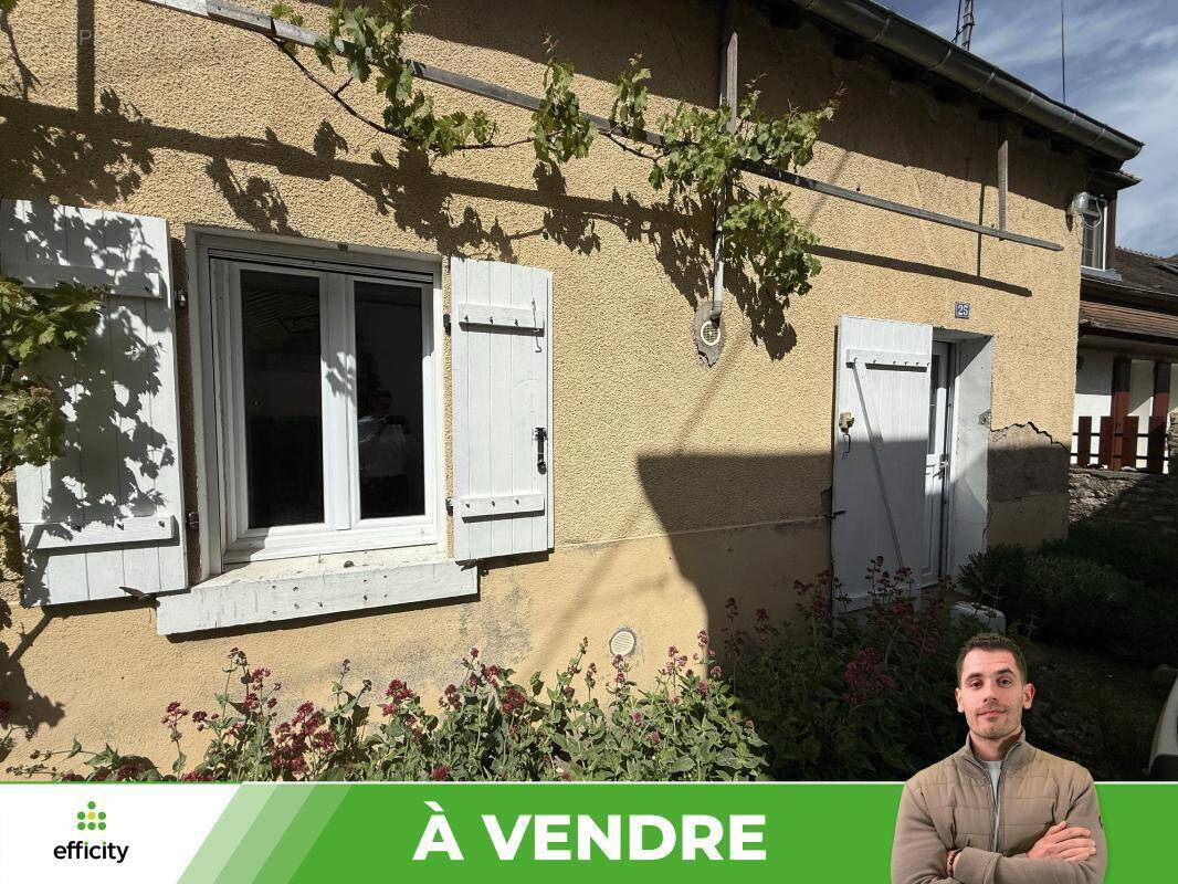 Maison à TOURNON-SAINT-MARTIN