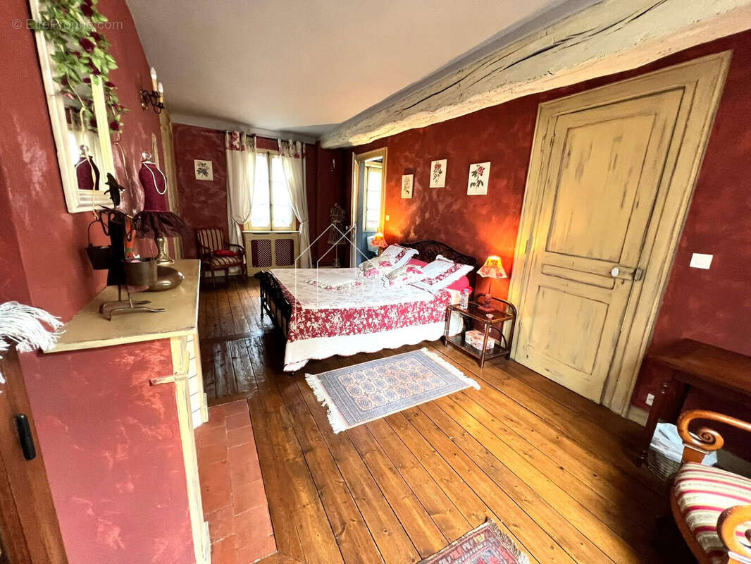 Maison à LA BOUILLE