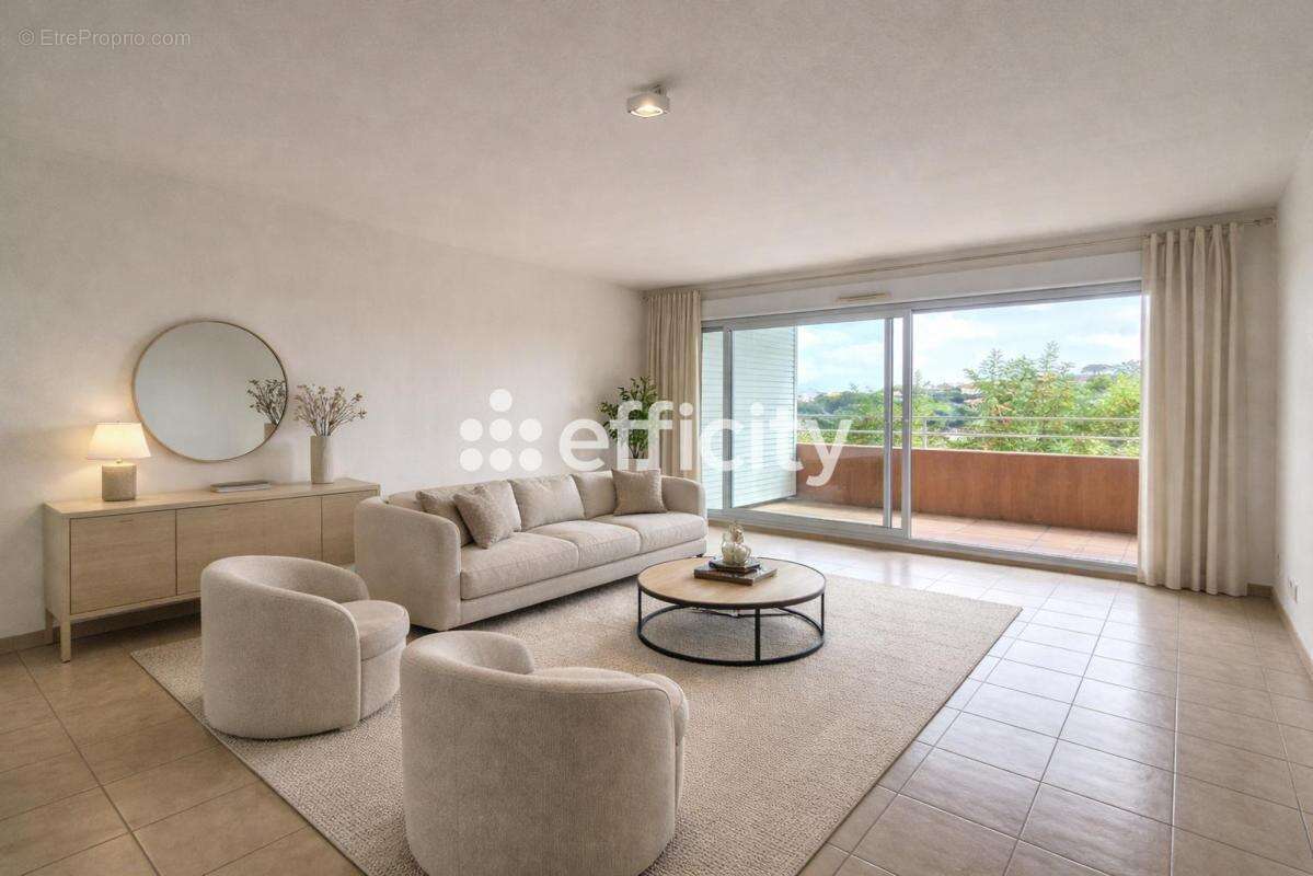 Appartement à GRASSE