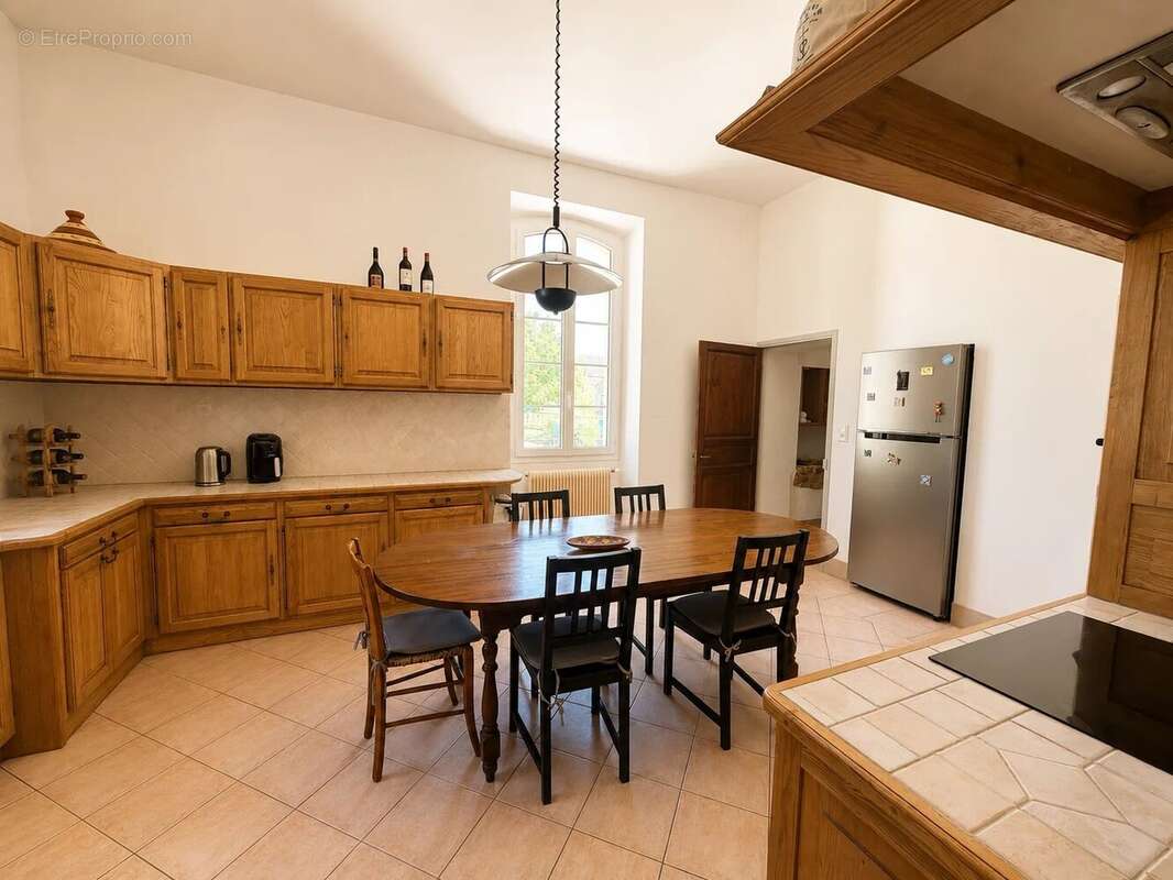 Propriété de caractère en pierres – Domaine équestre sur près de 6 hectares - photo 8
