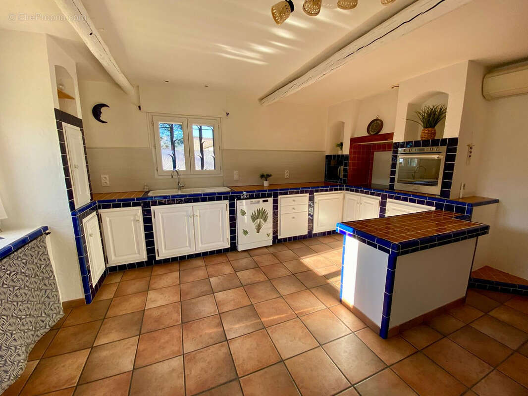 Maison à CASES-DE-PENE