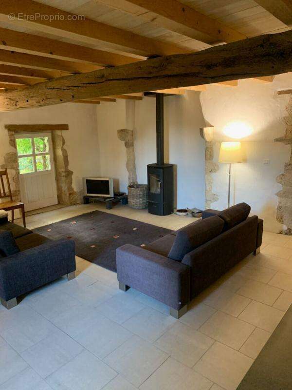 Maison à MARSAIS-SAINTE-RADEGONDE