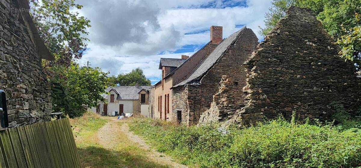 Photo 1 - Maison à MOISDON-LA-RIVIERE