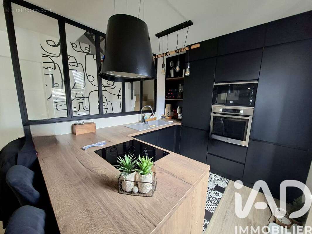 Appartement 109 m² à Poitiers  - photo 2