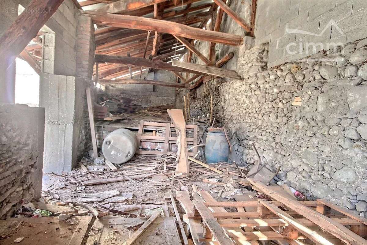 Maison à VILLARD-BONNOT