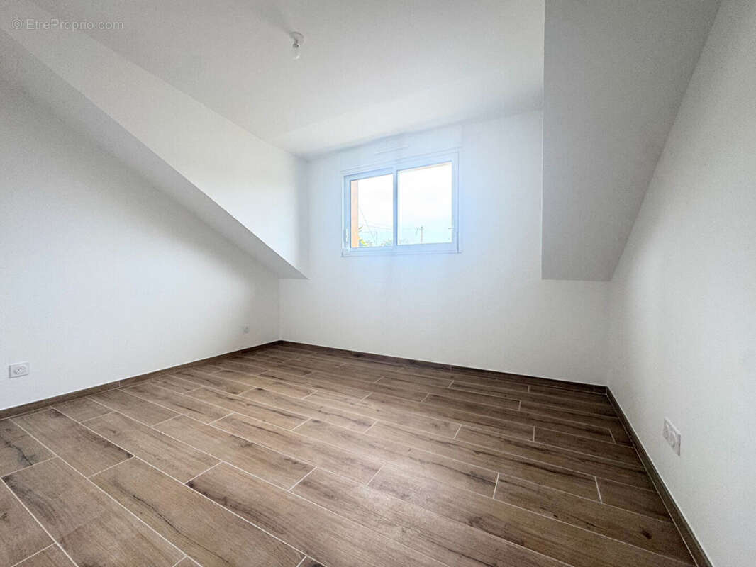 Maison à LE POULIGUEN