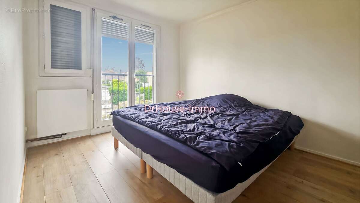 Appartement à VILLIERS-SUR-ORGE