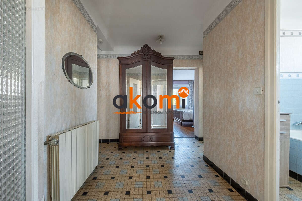 Maison à CHAMPEY-SUR-MOSELLE