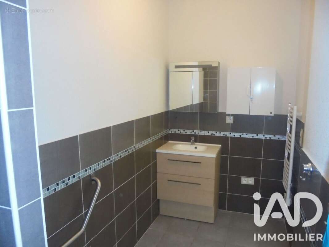 Appartement 35 m² à Luce  - photo 9