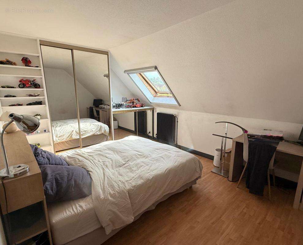 Maison à CHELLES