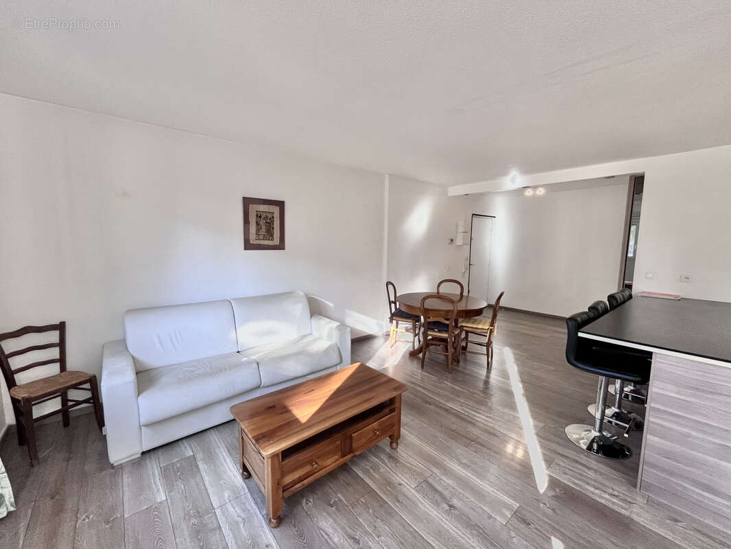Appartement à AIX-EN-PROVENCE