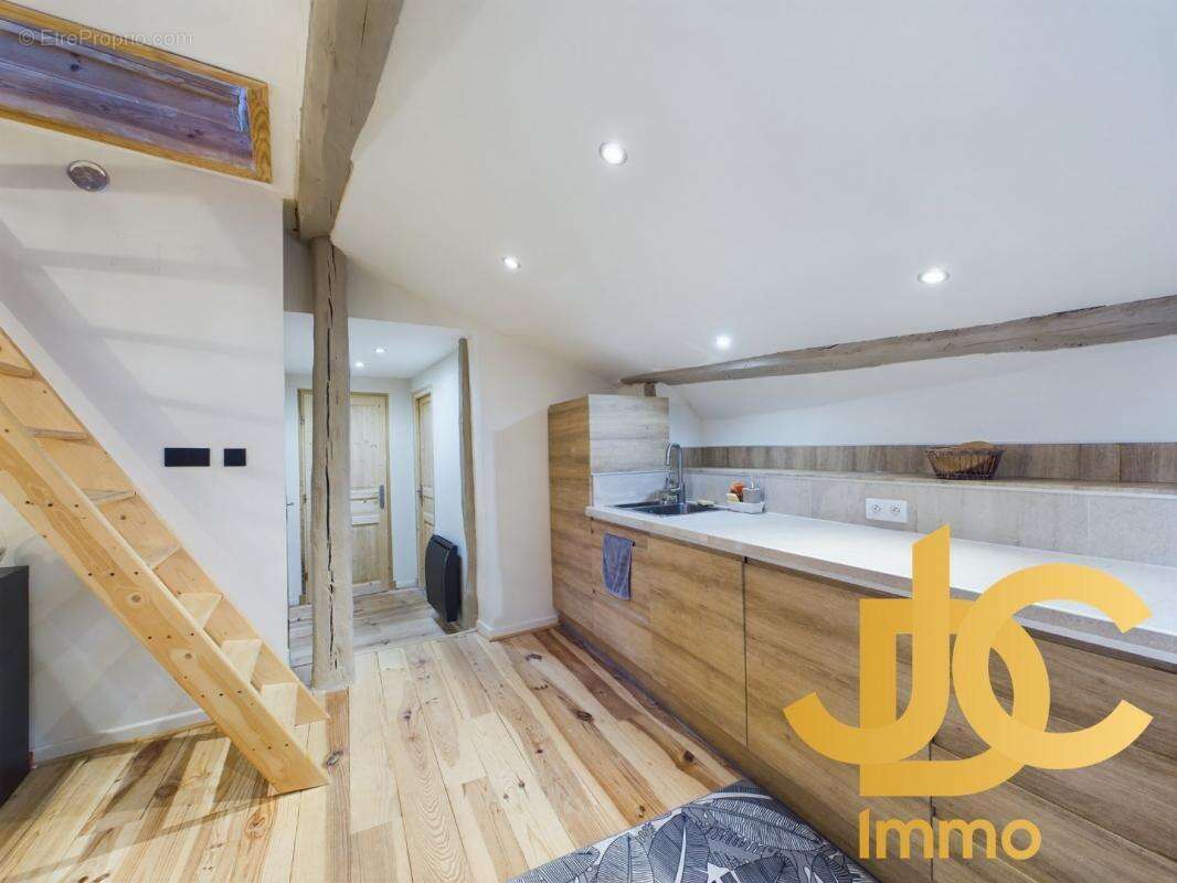 Appartement à SAINT-ETIENNE-DE-TINEE