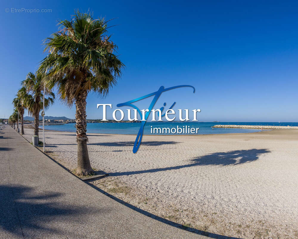 Appartement à SIX-FOURS-LES-PLAGES