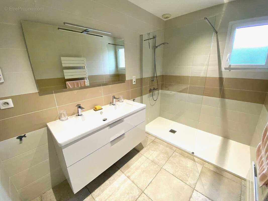 Maison à CHAUMONT-D'ANJOU