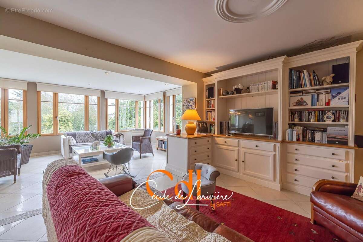 Photo 6 - Maison à LANDIVISIAU