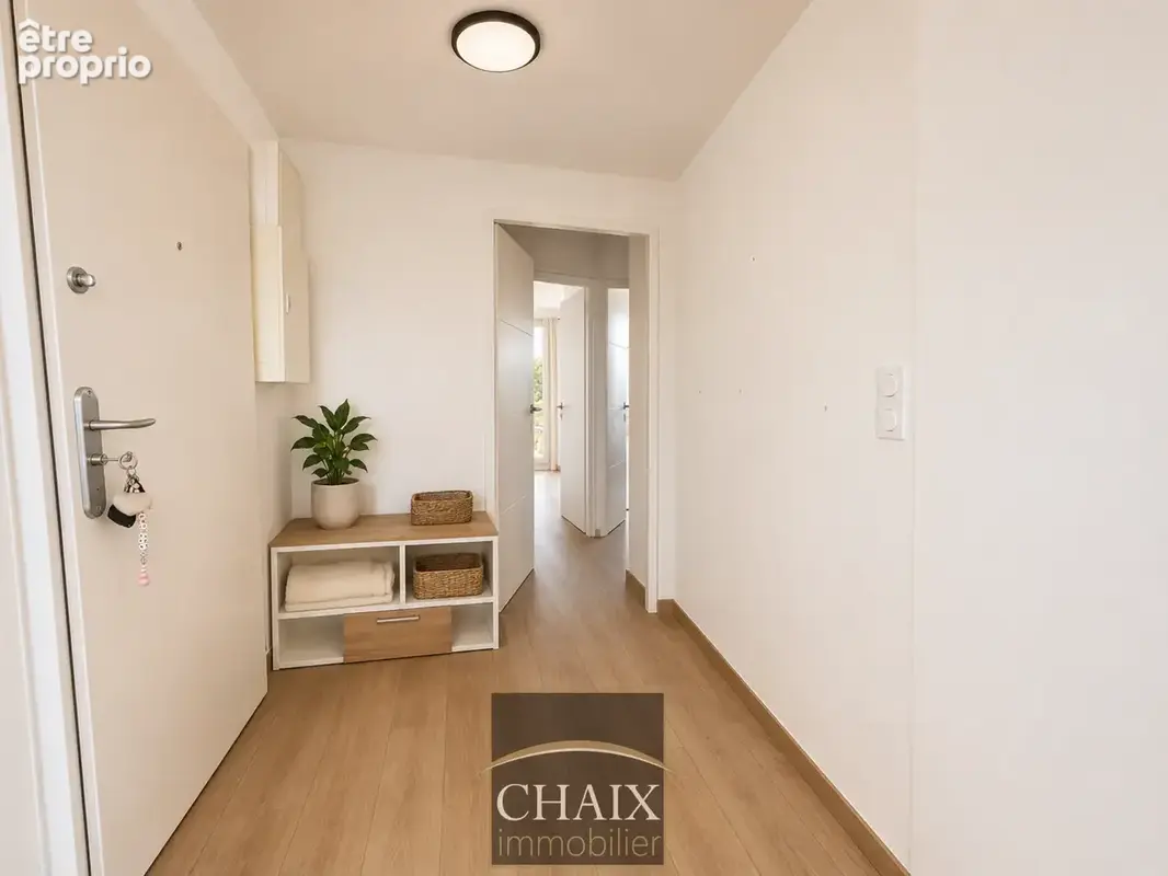 Aubagne   Résidence Les Arpèges : un superbe appartement T4 entièrement rénové, lumineux et prêt à vivre ! - photo 6