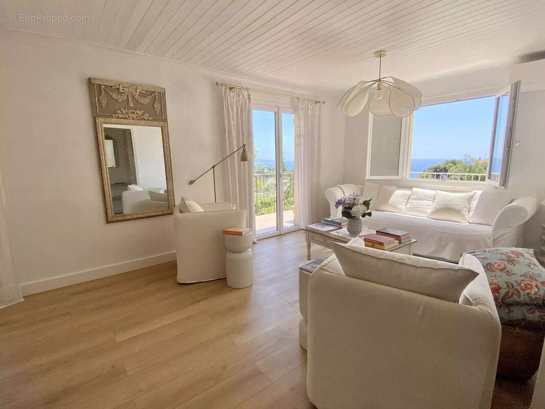 Maison à ROQUEBRUNE-CAP-MARTIN