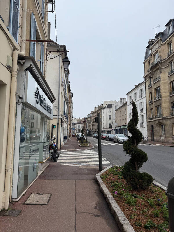 Commerce à SAINT-GERMAIN-EN-LAYE
