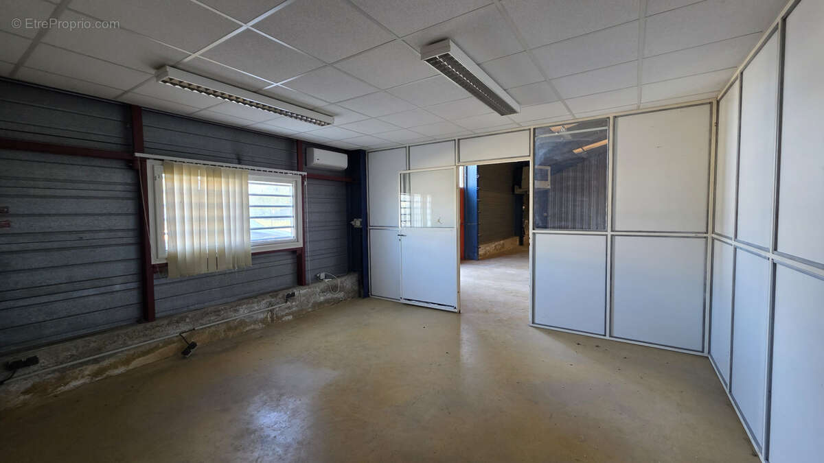 Autre à ALLEX