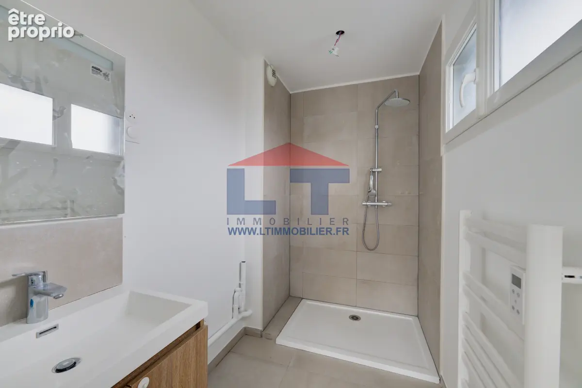 Appartement 2 pièces 41 m² à vendre à Montreuil (93100) - photo 5