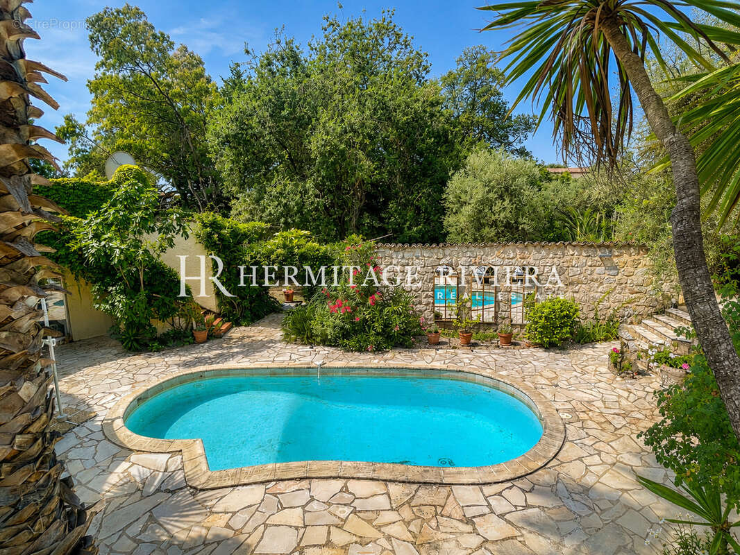 Maison 333 m² à Vence  - photo 12