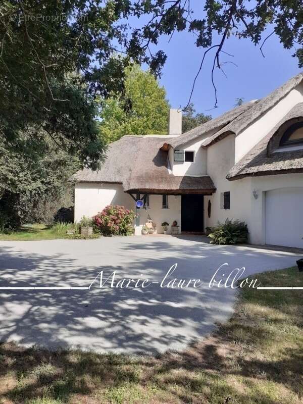 Maison à NOTRE-DAME-DE-RIEZ