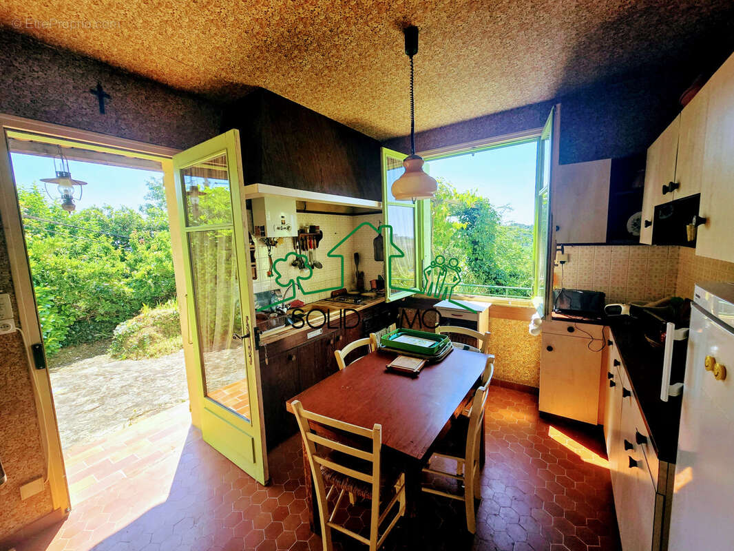 Maison à LARGENTIERE