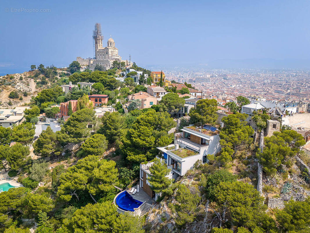 Maison à MARSEILLE-7E