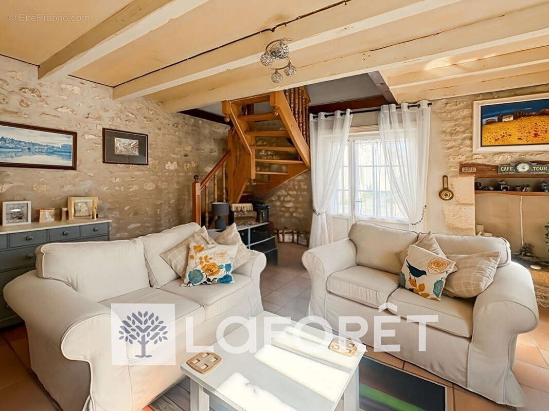 Maison à SAINT-GERMAIN-DU-SEUDRE