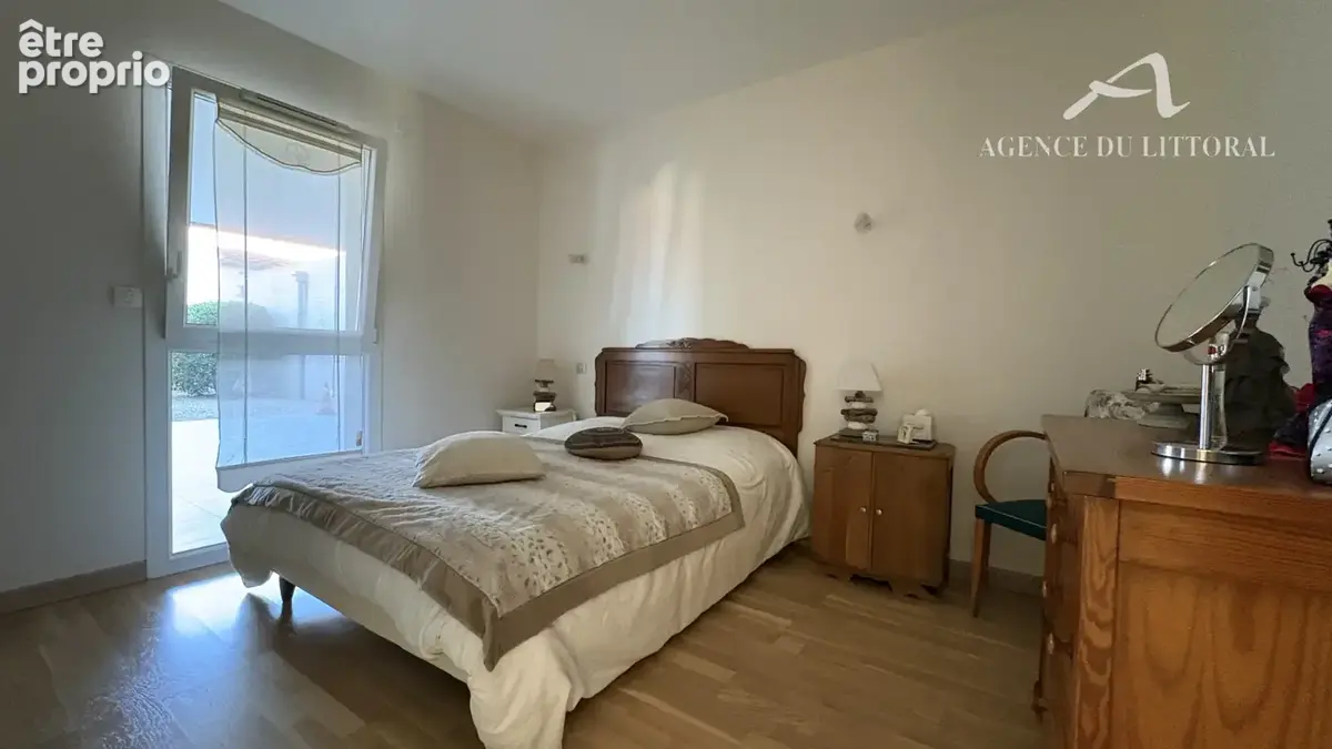 Appartement 3 pièces de 70 m2 Andernos-les-Bains centre ville - photo 7