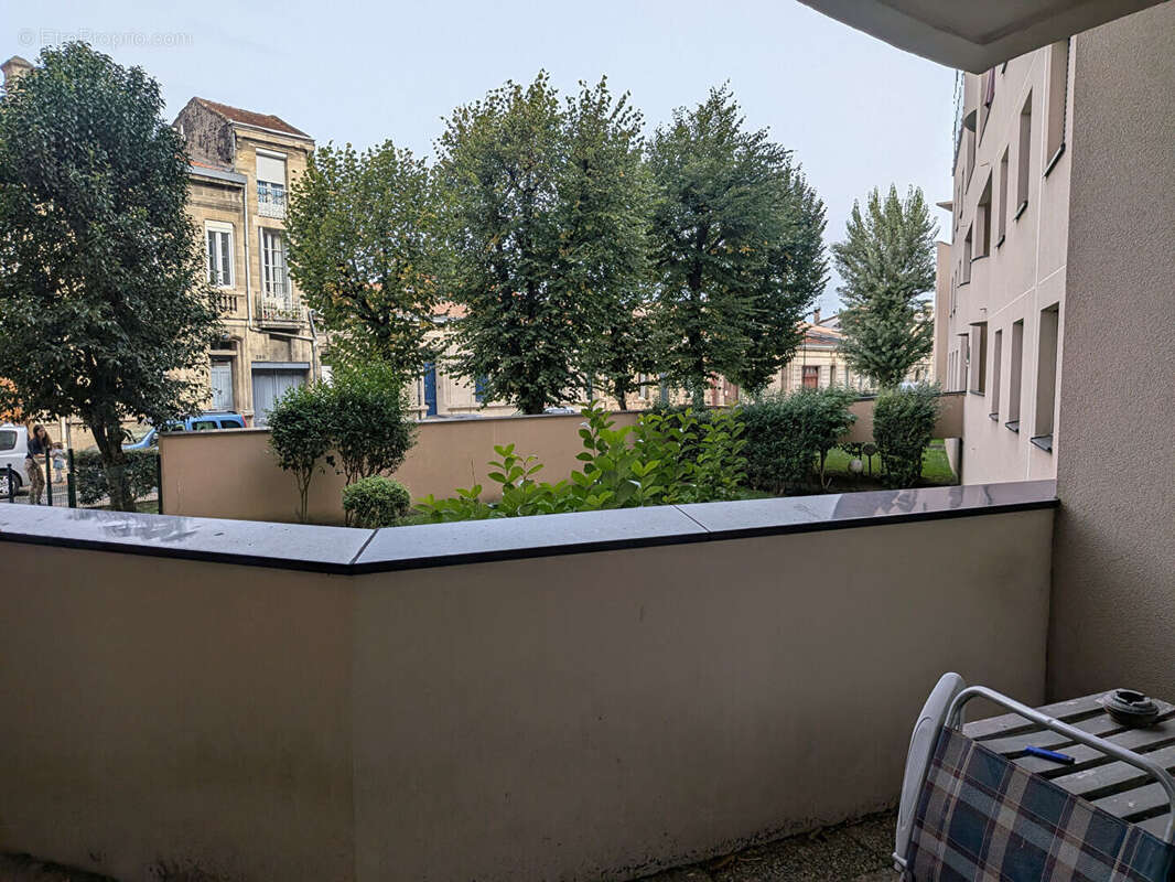 Appartement à BORDEAUX