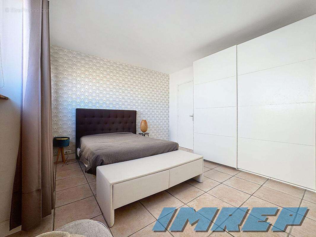 Appartement à MARSEILLE-7E