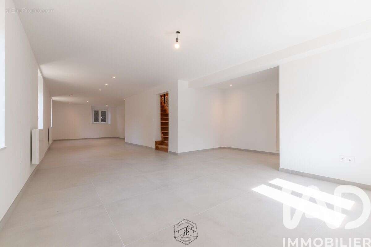 Photo 3 - Maison à ENTRANGE