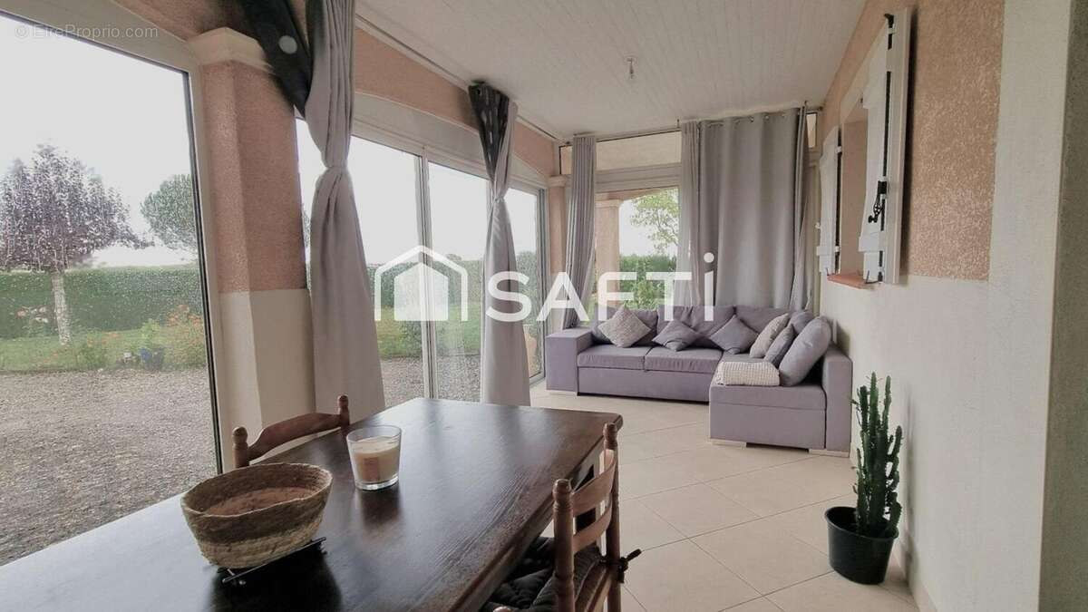 Photo 2 - Maison à MONTAYRAL