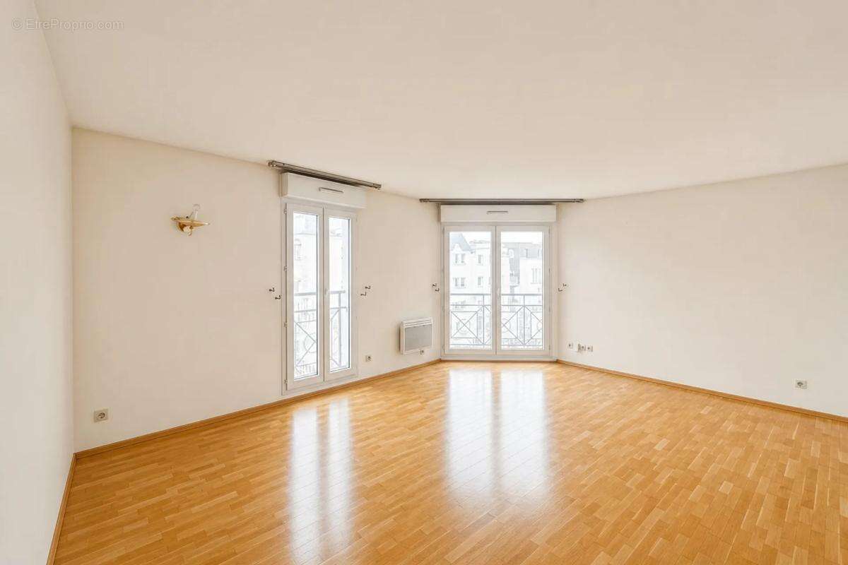 Appartement à BONDY