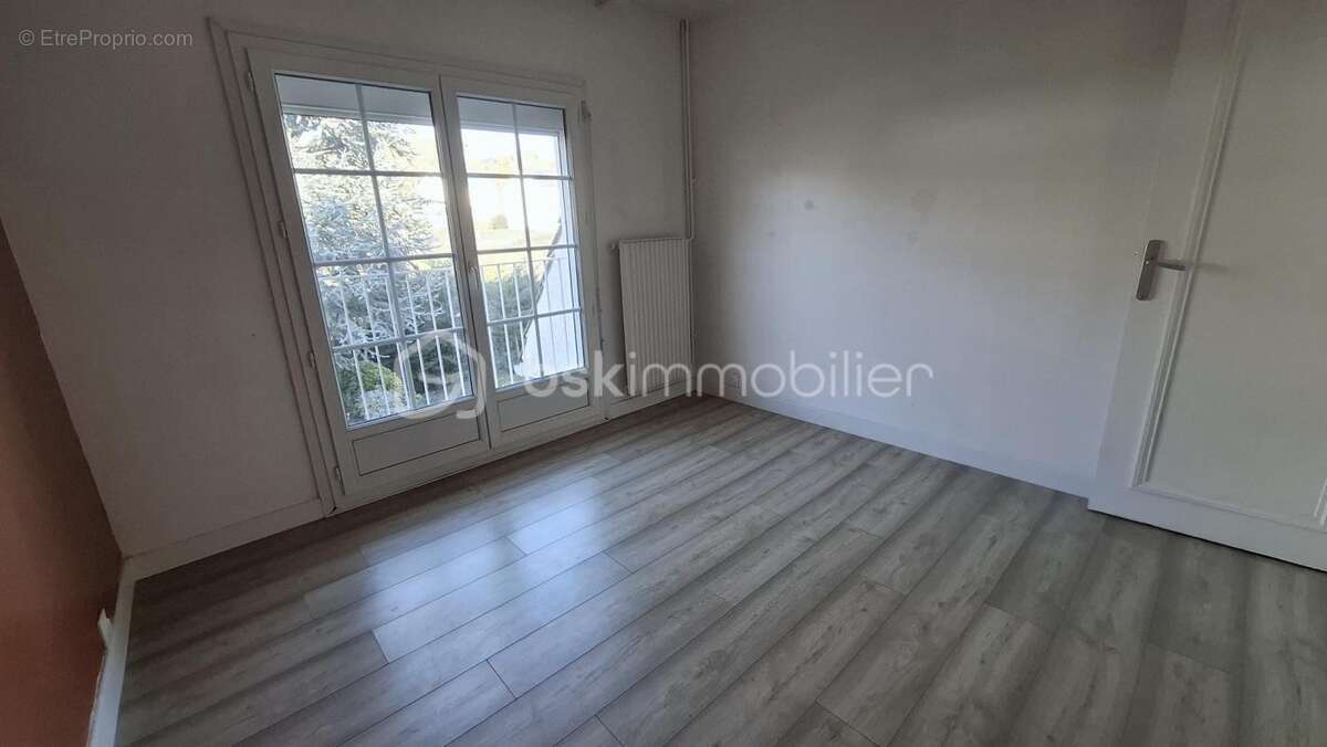 Confort et volume au cœur de Breuillet - photo 17
