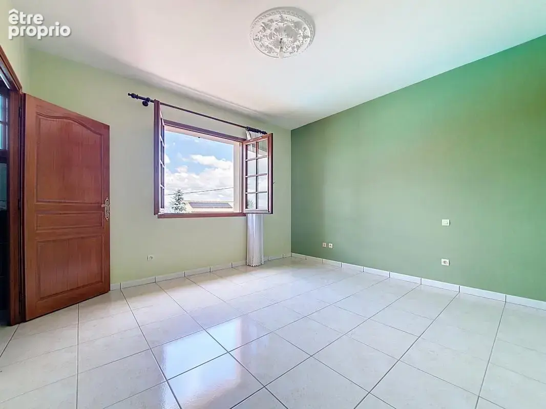 Maison - 4 Chambres - Dont 1 suite parentale - Garage - Piscine - Pool House - Jardin - Terrasse - Au calme absolu - Jolie vue d - photo 22
