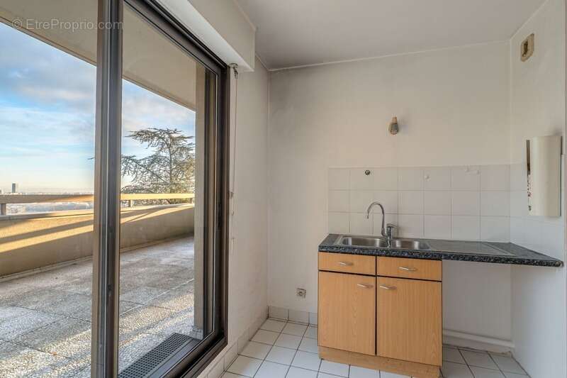 Appartement à SAINTE-FOY-LES-LYON