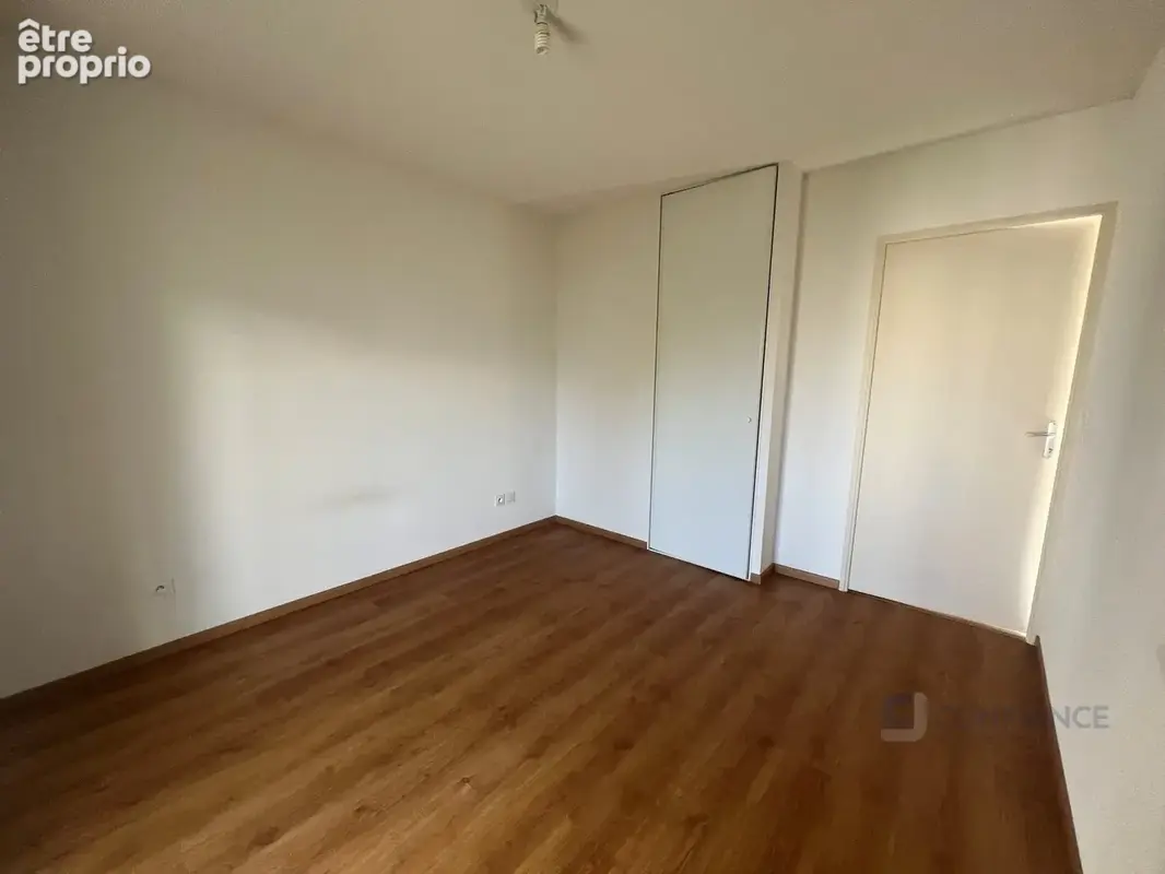 Appartement 2 pièces 39 m² à vendre à Saint-Priest (69800) - photo 5